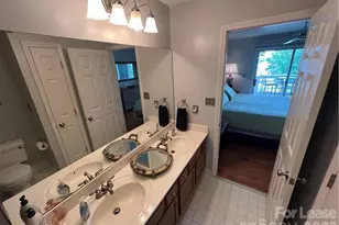 17919 Kings Point Dr, Cornelius, NC 28031 - Photo 16