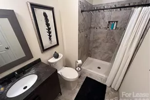 17919 Kings Point Dr, Cornelius, NC 28031 - Photo 20