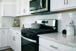 6540 Barcelona Wy, Charlotte, NC 28214 - Photo 22