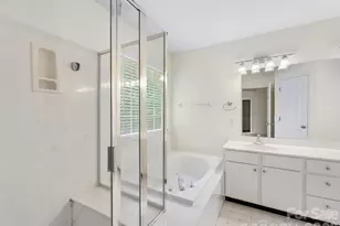 12529 Old Timber Rd, Charlotte, NC 28269 - Photo 32