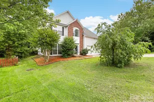 12529 Old Timber Rd, Charlotte, NC 28269 - Photo 2