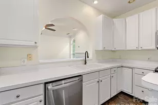 12529 Old Timber Rd, Charlotte, NC 28269 - Photo 18