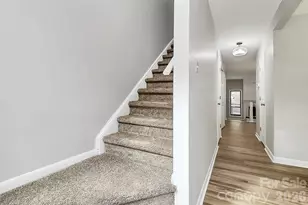 7931 Charter Oak Ln, Charlotte, NC 28226 - Photo 2