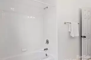 906 Woodvine Rd, Asheville, NC 28803 - Photo 28