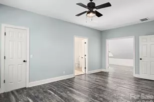 906 Woodvine Rd, Asheville, NC 28803 - Photo 18