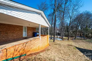 1005 2nd St SE, Conover, NC 28613 - Photo 38