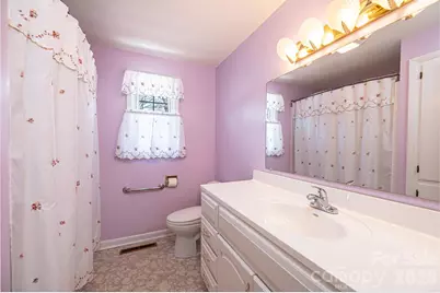 1005 2nd Street SE, Conover, NC 28613 - Photo 20