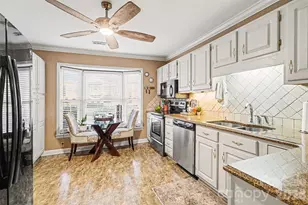 313 Wisteria Ln, Kannapolis, NC 28083 - Photo 8