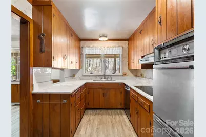 121 Hummingbird Lane, Columbus, NC 28722 - Photo 8