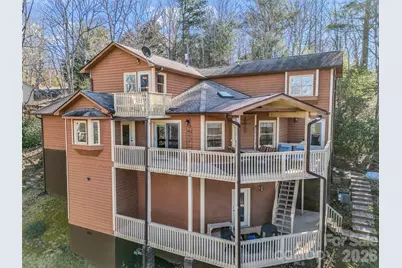 258 Deer Run, Hendersonville, NC 28739 - Photo 4