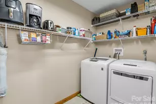 258 Deer Run, Hendersonville, NC 28739 - Photo 16