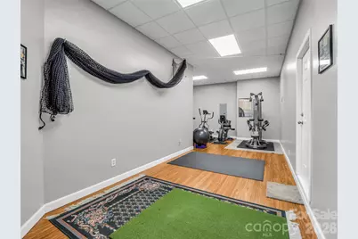 258 Deer Run, Hendersonville, NC 28739 - Photo 42