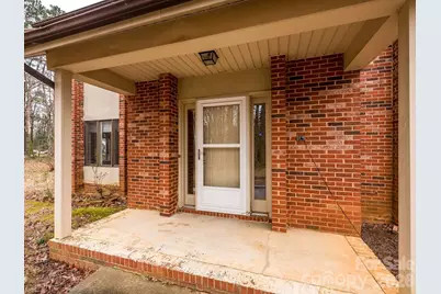 7600 Wallace Lane, Charlotte, NC 28212 - Photo 2
