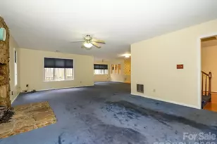 7600 Wallace Ln, Charlotte, NC 28212 - Photo 6