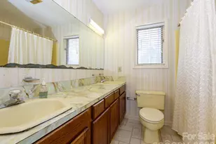 7600 Wallace Ln, Charlotte, NC 28212 - Photo 26