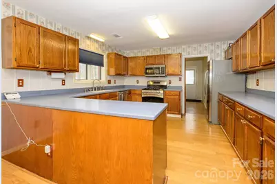 7600 Wallace Lane, Charlotte, NC 28212 - Photo 12