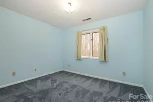 7600 Wallace Ln, Charlotte, NC 28212 - Photo 28