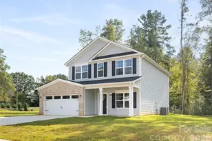 537 Dawn Cir, Charlotte, NC 28213 - Photo 2