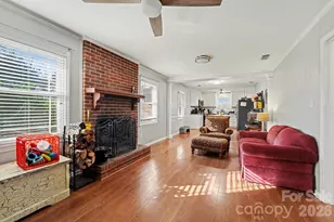 1005 S Magnolia St, Mooresville, NC 28115 - Photo 6