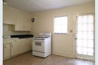 2245 Crescent Avenue #4, Charlotte, NC 28207 - Photo 4