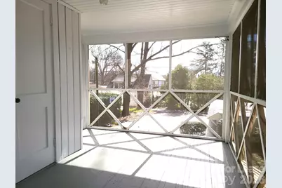 2245 Crescent Avenue #4, Charlotte, NC 28207 - Photo 10