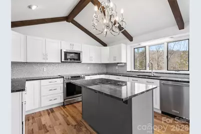 2731 Miller Lane, Hendersonville, NC 28791 - Photo 6