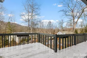 2731 Miller Ln, Hendersonville, NC 28791 - Photo 2