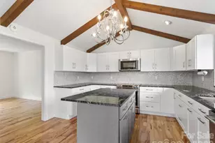 2731 Miller Ln, Hendersonville, NC 28791 - Photo 14