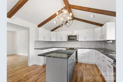 2731 Miller Lane, Hendersonville, NC 28791 - Photo 8