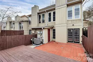 7929 Charter Oak Ln, Charlotte, NC 28226 - Photo 30