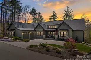 157 Riverbend Frst Dr, Asheville, NC 28805 - Photo 2