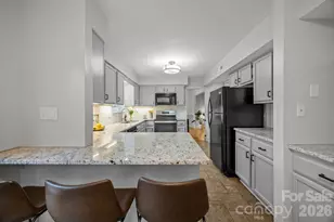 4232 St Audrey Pl, Charlotte, NC 28269 - Photo 12