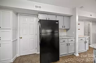 4232 St Audrey Pl, Charlotte, NC 28269 - Photo 16