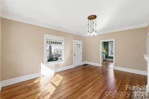 37 W Woodrow Ave, Belmont, NC 28012 - Photo 14