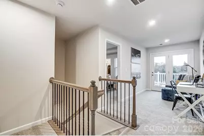 3843 Cheyney Park Drive, Charlotte, NC 28269 - Photo 12