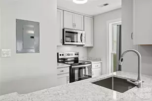 18729 Vineyard Point Ln, Cornelius, NC 28031 - Photo 10