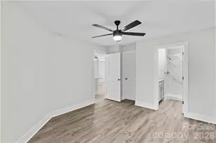 18729 Vineyard Point Ln, Cornelius, NC 28031 - Photo 32