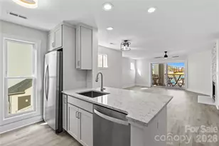 18729 Vineyard Point Ln, Cornelius, NC 28031 - Photo 1