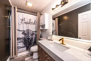 2222 15th Ave NE, Hickory, NC 28601 - Photo 14