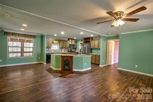 390 Camp Branch Rd, Whittier, NC 28789 - Photo 20