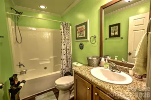 390 Camp Branch Rd, Whittier, NC 28789 - Photo 18