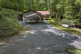 390 Camp Branch Rd, Whittier, NC 28789 - Photo 18