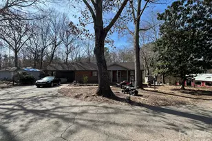 1405 Crowders Creek Rd, Gastonia, NC 28052 - Photo 4