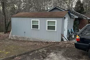 1405 Crowders Creek Rd, Gastonia, NC 28052 - Photo 8