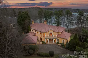 201 Brawley Harbor Pl, Mooresville, NC 28117 - Photo 2