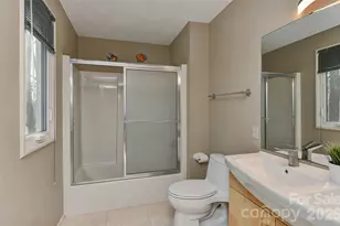 3310 Windbluff Dr, Charlotte, NC 28277 - Photo 18