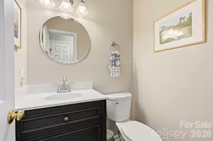 12208 Woodbend Dr, Matthews, NC 28105 - Photo 30