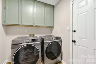 12208 Woodbend Dr, Matthews, NC 28105 - Photo 20