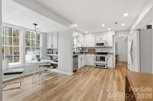 12208 Woodbend Dr, Matthews, NC 28105 - Photo 12