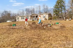 719 Smyre Rd, Zirconia, NC 28790 - Photo 28